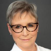 20+ "Anne Bark" profiles