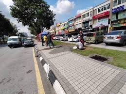 Check spelling or type a new query. Dbkl Ambil Tindakan Tegas Peniaga Bina Struktur Kekal