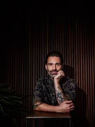 Niet alleen sean was immers slachtoffer van 'eveline', de grootste slachtoffers in deze onfrisse zaak waren natuurlijk de partners van sean dhondt, stan van samang. Allison Sean Dhondt S Wife If He Isn T On His Own World Today News