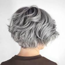 Viele frauen scheuen ihre ersten grauen haare und versuchen, sie mit dauerhaften farbstoffen zu überdecken. 30 Kurze Geschichtete Bob Frisuren