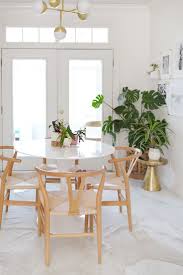 Elsie S Spring Refresh With Wayfair A Beautiful Mess In 2020 Scandinavian Dining Room Beautiful Dining Rooms Wood Dining Room