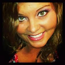 Andrea Enderle's Instagram, Twitter & Facebook