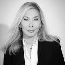 Joann Fisk's Instagram, Twitter & Facebook