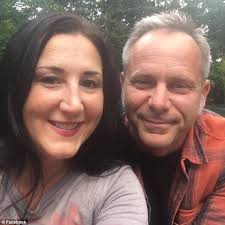 Tonya Harding's ex, Jeff Gillooly, jokes