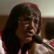 What happened to Mud singer Les Gray after 'Lonely This Christmas'?