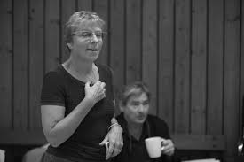 His career has seen him work for the old vic, the national theatre, and the rsc on numerous occasions. 22 People Ideas People Sian Phillips Photo