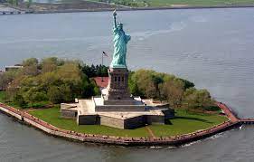 So you can enjoy it all; The Best Places To Take Photos Of The Statue Of Liberty Bold Tourist