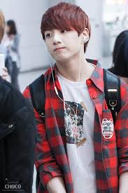 See a recent post on tumblr from @taechnological about bts 2013. When The Baby Of The Group Grows Up Celebrity Photos Videos Onehallyu