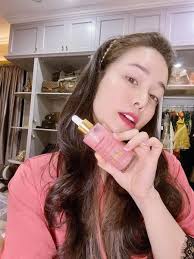 Siêu tinh chất Tái tạo da Dầu Ngựa Horse Oil Ampoule Laura Sunshine 80