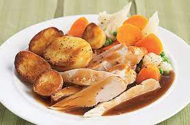 Slimming World S Roast Dinner Dinner Recipes Goodtoknow Recipe Roast Dinner Roast Dinner Recipes World Recipes