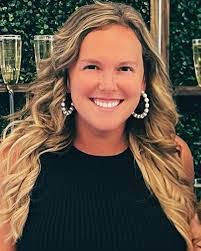 Debbie Grantham's Instagram, Twitter & Facebook