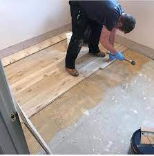 Laminate is well suited for heavily used areas in commercial properties. Installation