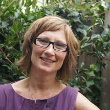 Nicole-Avery-Planning-Queen-500