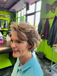 Isabel Mcgee's Instagram, Twitter & Facebook