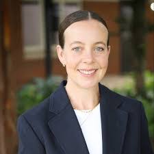 Valerie Barclay's Instagram, Twitter & Facebook