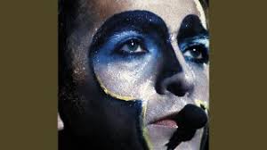 Family Snapshot (Live)