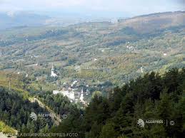 Chic traditional jacuzzi mountain home din roşia montană. Documentar Rosia MontanÄƒ Å£inutul Valvelor Si Al MorojniÈ›elor 1890 De Ani De La Prima Atestare DocumentarÄƒ AgenÈ›ia De PresÄƒ Rador