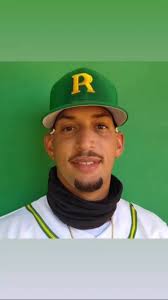 TAILON SANCHEZ TORPEDERO DE PINAR, JUAN CARLOS ARENCIBIA, TERCERA BASE,  Pudieran ser dos Buenos Refuerzos para INDUSTRIALES para los Play Off, Les  digo mas es lo que se Comenta, serán ??, así