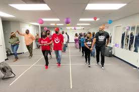 Fun Couples Line Dance Classes for Date Night!