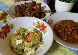 Menu buka puasa pedas yang tidak kalah lezat ialah sweet spicy shrimp. Cara Membuat Menu Buka Puasa Sederhana Dan Praktis Yang Gurih Resep Masakan Bunda