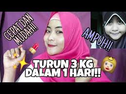 Banyak yang menjanjikan berat badan dapat turun dengan cepat dalam hitungan hari, 1 hari, 3 hari, seminggu, sebulan, wah menggiurkan sekali. Wow Berat Badan Turun 3 Kg Dalam 1 Hari Ampuh 100 Work Youtube