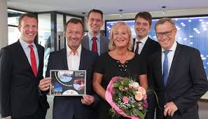 Rulzheimerin Heidi Becht Uber Den Roten Teppich Bei Den Internationalen Filmfestspielen Von Venedig Teilnahme Gewonnen Pfalz Express