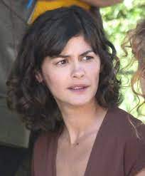 Audrey Tautou Wavy Bob Side Fringe Audrey Tautou Face Shapes Cool Haircuts