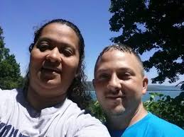 Ronnie's Nail Creations LLC, 301 N Robert St, Ludington, MI 49431, US