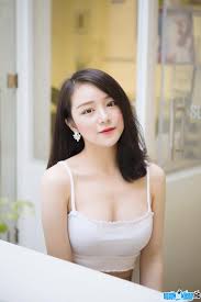 Ranked by the average concurrent viewers while live over the past 15 streams. Hot Girl Nguyá»…n Thá»§y Tien