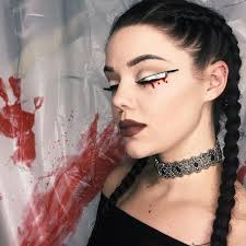 Seriously Cool Halloween Makeup Ideas That Will Overshadow A Basic Costume Halloween Makeup Easy Halloween Makeup Pretty Halloween Makeup Looks