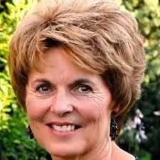 Melissa Thorne's Instagram, Twitter & Facebook