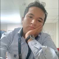 100+ perfiles de «Édgar León»