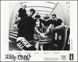 1, selling over one million copies the first week (1,054,511 to be exact). Limp Bizkit Chocolate Starfish And The Hot Dog Flavored Water Us Promo Media Press Pack 173081 Press Pack