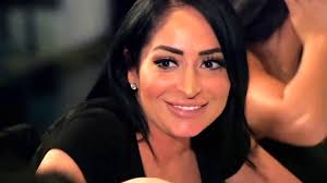 Double Shot at Love with DJ Pauly D & Vinny: Angelina is Here!