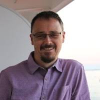 9 "Gerard Crowe" profiles