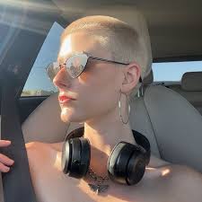 Natalie (@dye.hard.natalie) • Instagram photos and videos