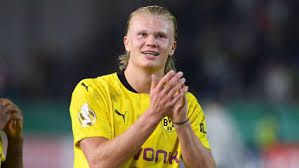 Player for @bvb09 ⚫️🟡 and @fotballandslaget 🇳🇴. O1czywz6tdeim