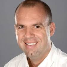 Richard Lyon's Instagram, Twitter & Facebook