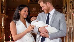 Prinz harry und meghan erwarten ein baby, das bestätigte der kensington palace. Meghan Bei Trooping The Colour Gezielter Affront Gegen Donald Trump Boulevard