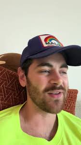 Is Clairo Dating Davey Crockett