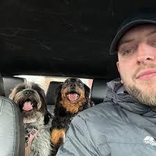 Hi, I'm taking my dad to a day trip tomorrow from london to Canterbury,  it's his first time in the UK. What would you recommend for an amazing yet  relaxed day there?