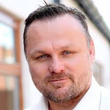 Mark Broady Cmi Ieng Miet