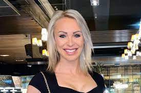 @clemsonuniv @universityofga @sdsu @yourstmarys masters. Katso Video Annimari Korte Loikkaa Bikinit Paalla Ja Pakarat Vilkkuen Hankeen Hurja Mimmi Oot