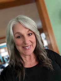 I know these are Halloween pics but my natural hair colour worked a treat  when I painted my face......who needs wigs when you have great silvery hair  😁