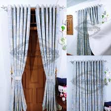 Model window scarf curtain ini merupakan gorden minimalis yang memiliki bentuk mirip kain syal yang dibiarkan tergantung indah pada rel gorden. Jual Gorden Jendela Minimalis Hordeng Pintu Model Smoke Ring Bahan Kain Jakarta Barat Alawiyahfitri Tokopedia