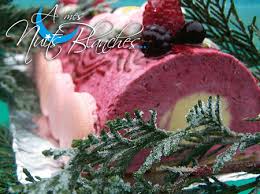 Buche Aux Fruits Rouges Et Creme Brulee Sur Dacquoise Pistache A Mes Nuits Blanches Buche Aux Fruits Rouges Mousse De Fruits Rouges Buche Aux Fruits