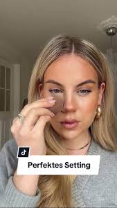 Douglas Augmenting Bronzing Hydra