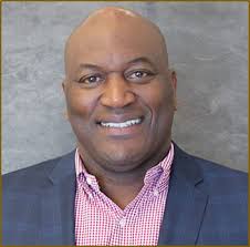 Waring Lester's Instagram, Twitter & Facebook