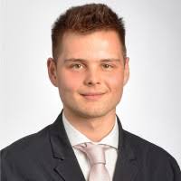 200+ "Tomczyk" profiles