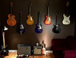 Now move the amp backwards and find the spot. Show Me Your Guitar Room My Les Paul Forum